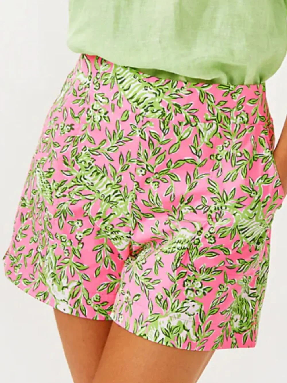 Lilly Pulitzer Anders Tunic Alista Shorts Set Mane Character Energy 4 S